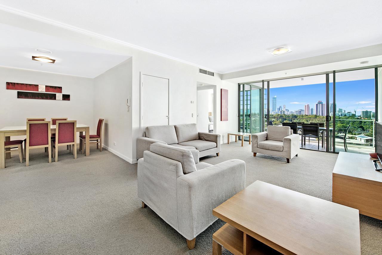 Resort Ultiqa Freshwater Point Broadbeach 4*