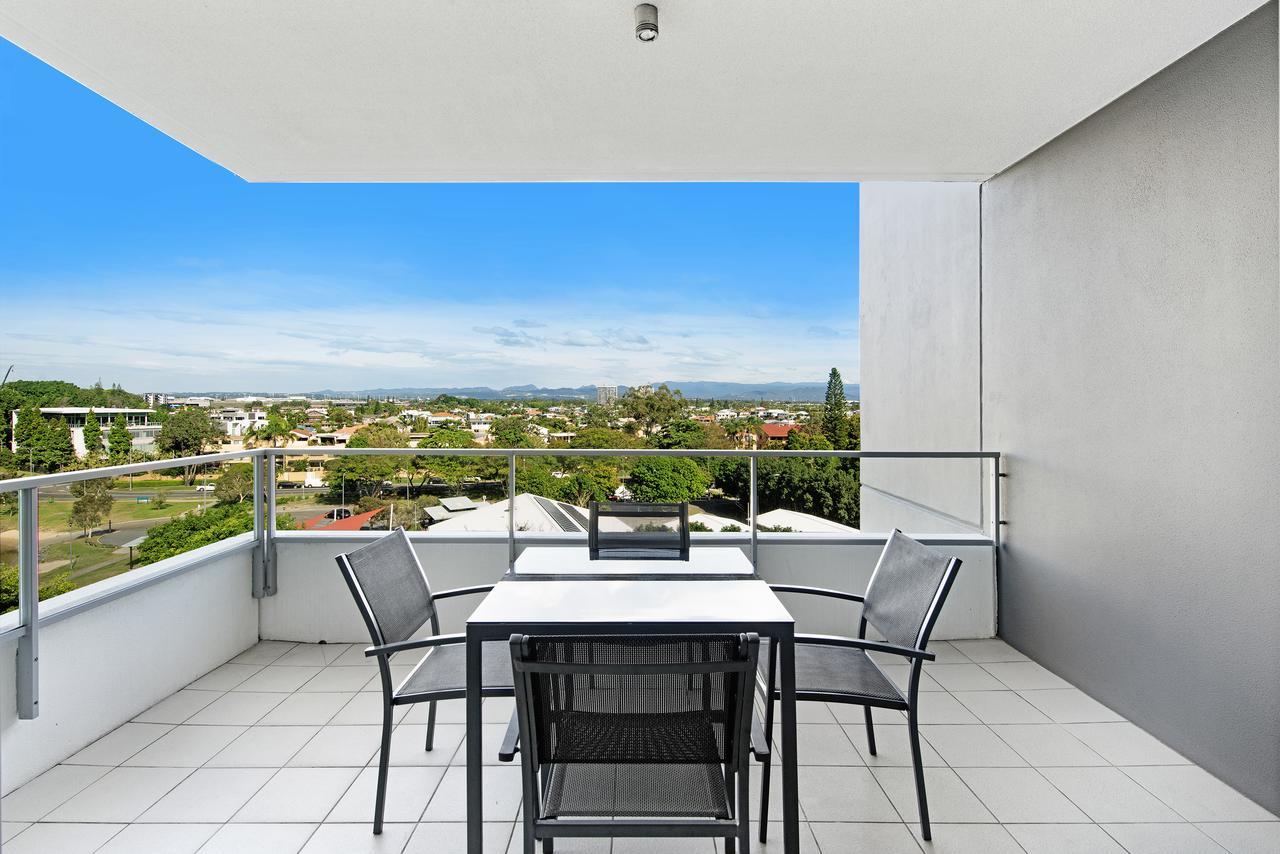 Ultiqa Freshwater Point Broadbeach Resort Gold Coast