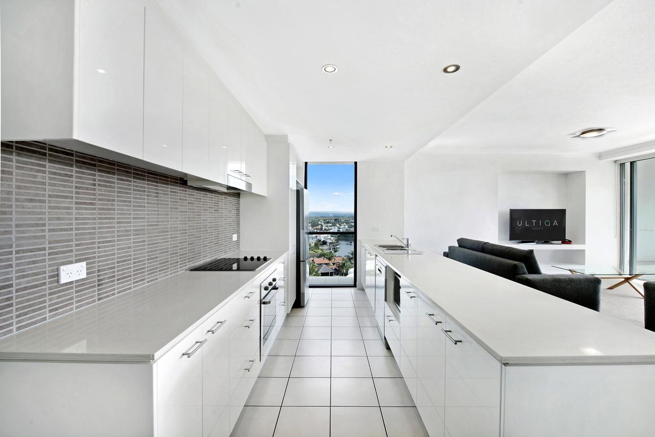 Ultiqa Freshwater Point Broadbeach 4*