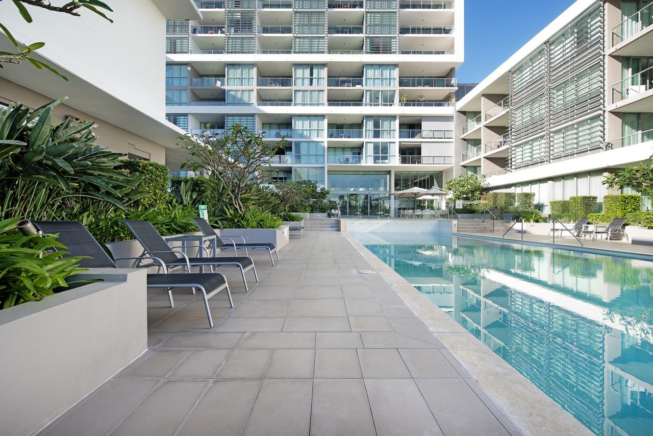 Ultiqa Freshwater Point Broadbeach Resort Gold Coast