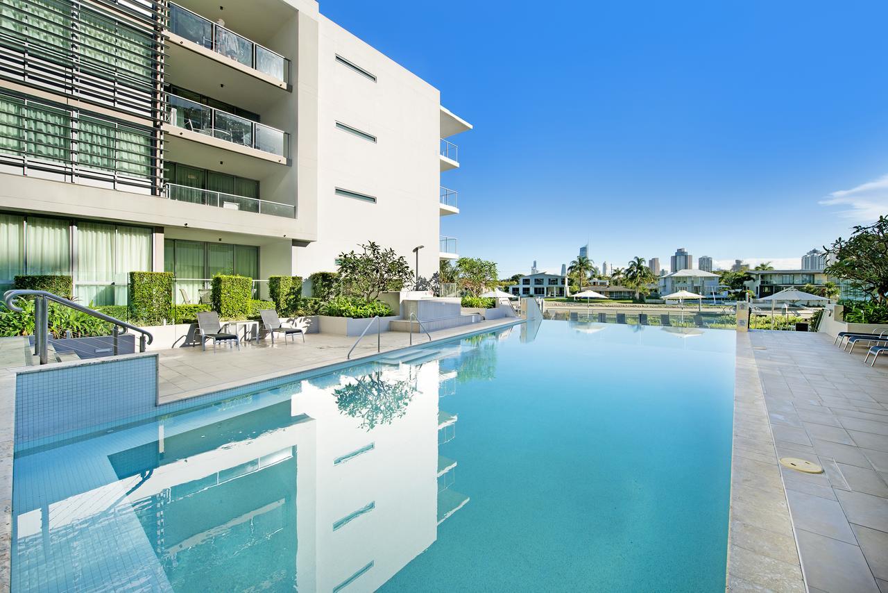 Ultiqa Freshwater Point Broadbeach Resort