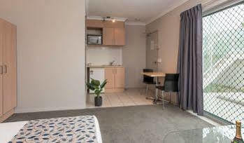 Hotel Broadwater