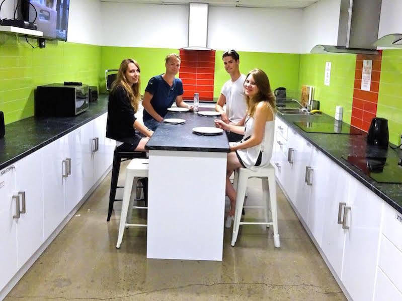 Hostel Down Under Hostels *