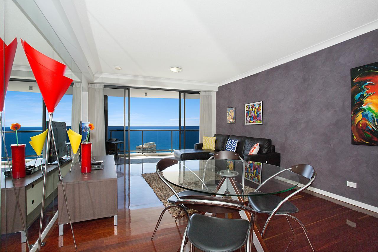 Chevron Renaissance - Hr Surfers Paradise *