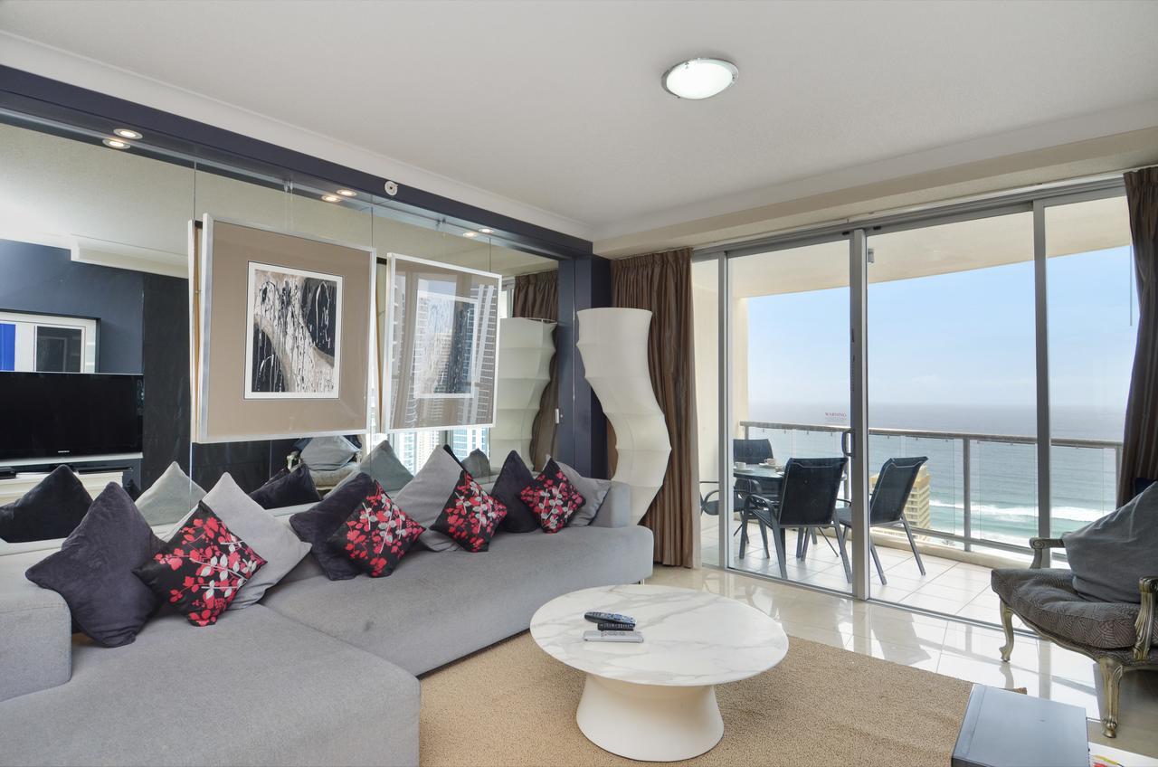 Chevron Renaissance - Hr Surfers Paradise *