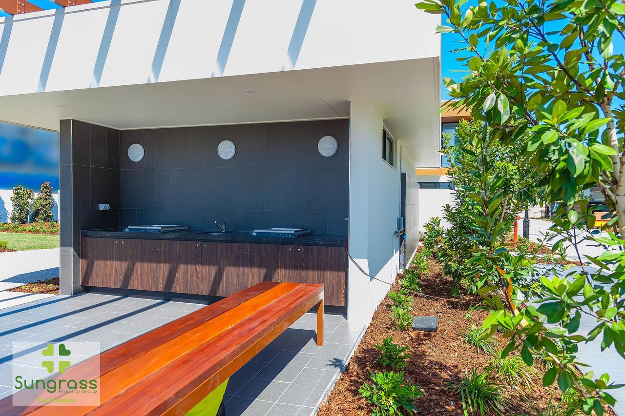 Resort The Residences At The Peninsula Gold Coast
