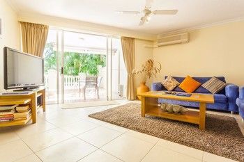 La Grande Broadbeach Hotel 4*