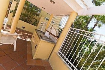 La Grande Broadbeach 4*