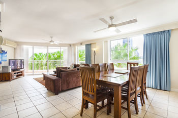 La Grande Broadbeach