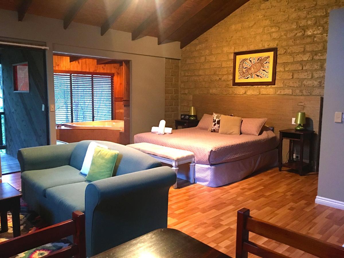 Ecostudio Fellini Motel 4*