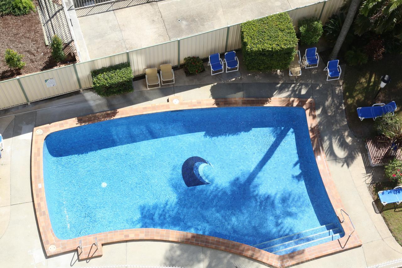 Oceania On Burleigh Aparthotel 4*