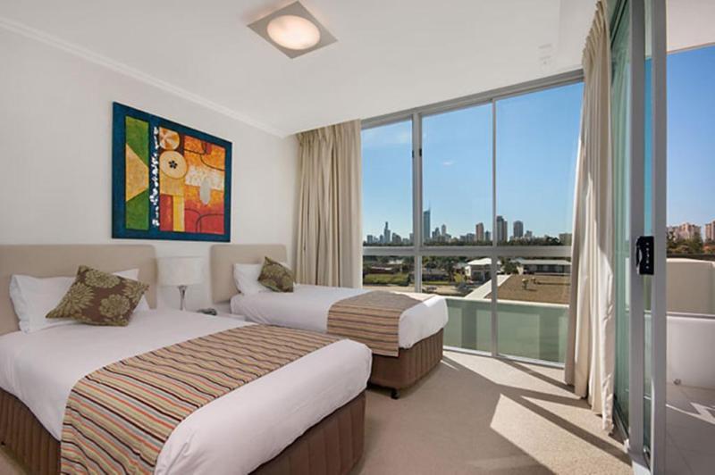 Ultiqa Freshwater Point Broadbeach 4*