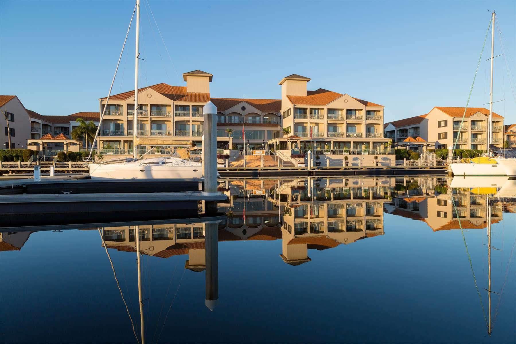 Hope Harbour 3* Gold Coast