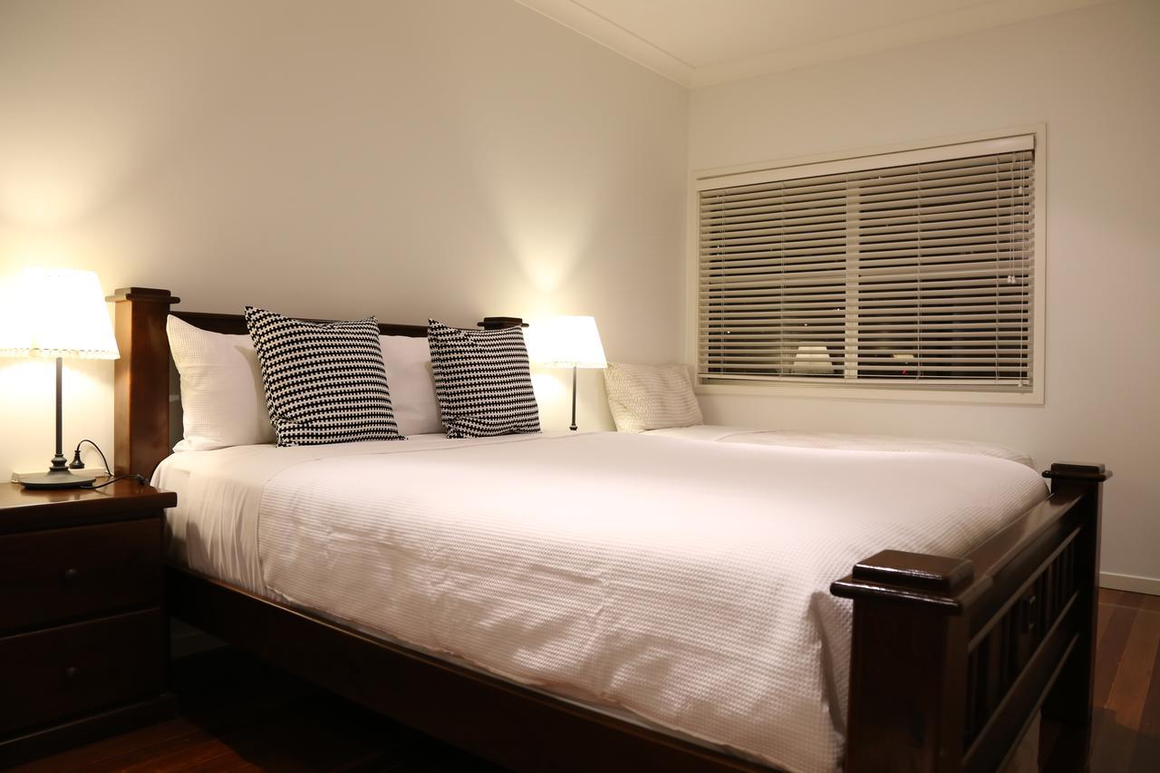 Holiday home Spacious House In Heart Of Surfers Paradise *