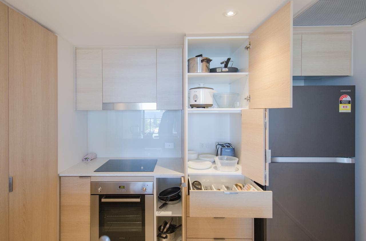 Dayday Premier At 2663 Hwy, Broadbeach * Gold Coast