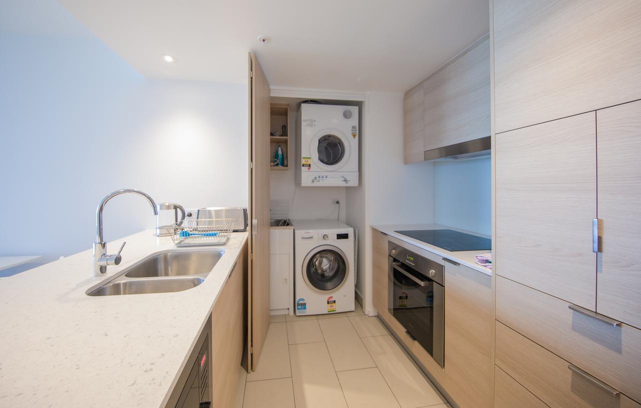 Apartment Dayday Premier At 2663 Hwy, Broadbeach *
