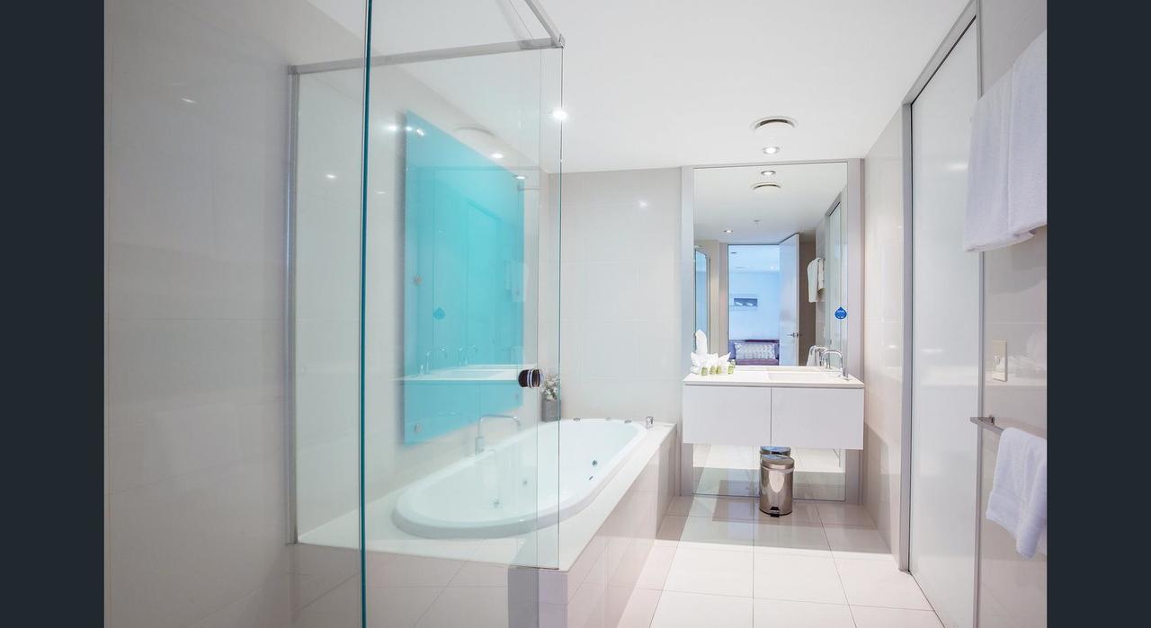 Private At Q1 Gold Coast