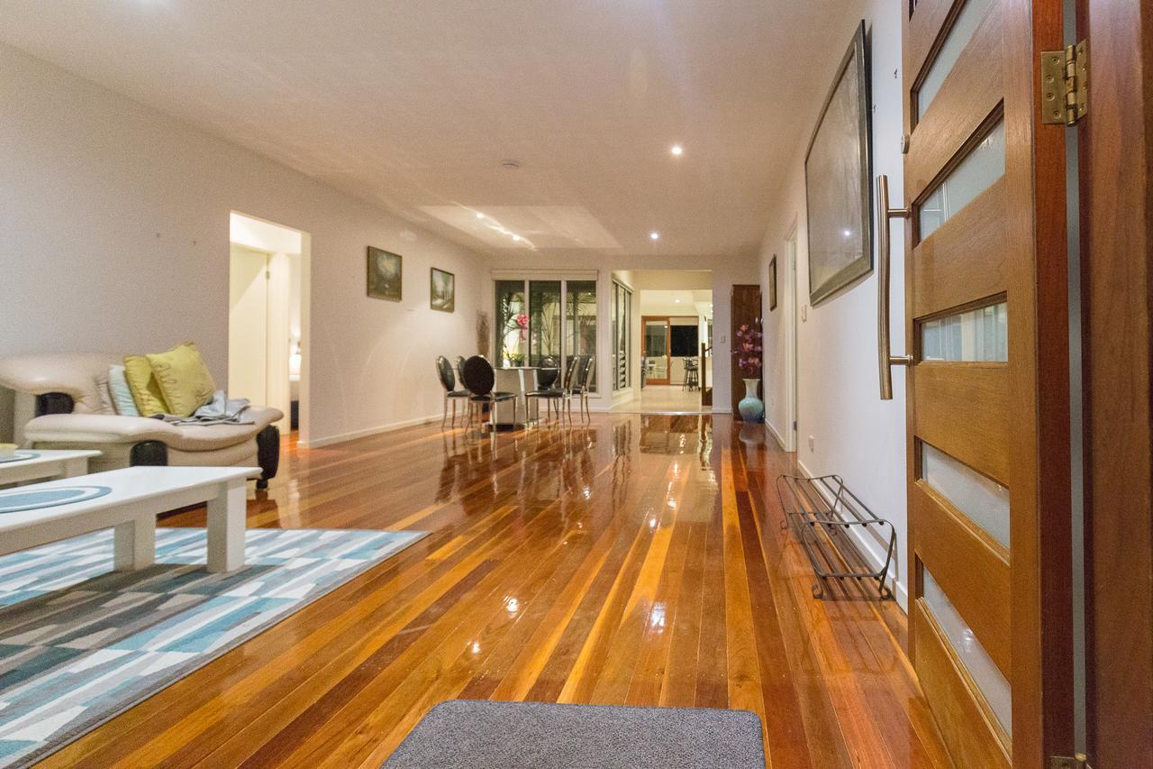 Holiday home Spacious House In Heart Of Surfers Paradise Gold Coast