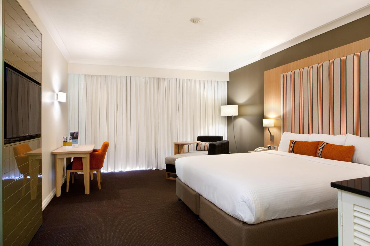 Mercure 4* Gold Coast