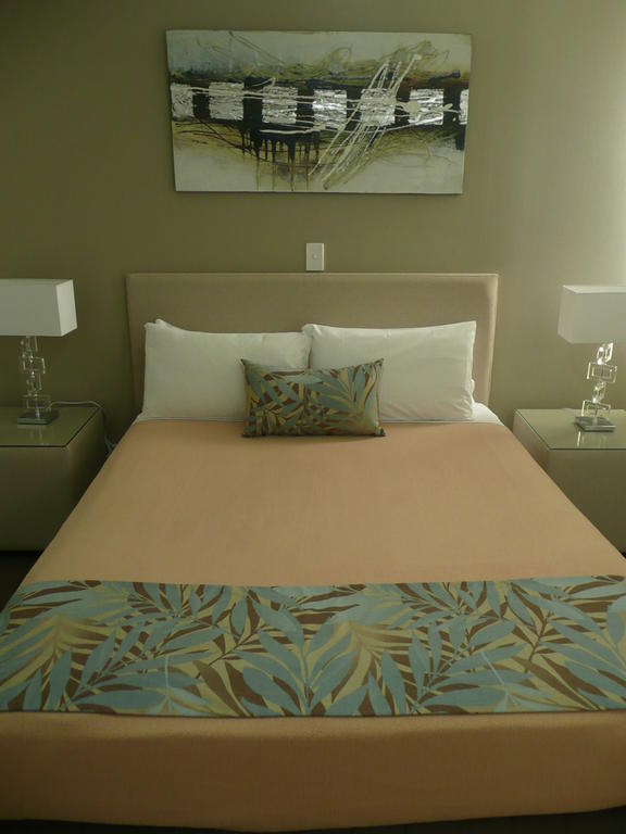 Grosvenor Beachfront Surfers Paradise Aparthotel Gold Coast