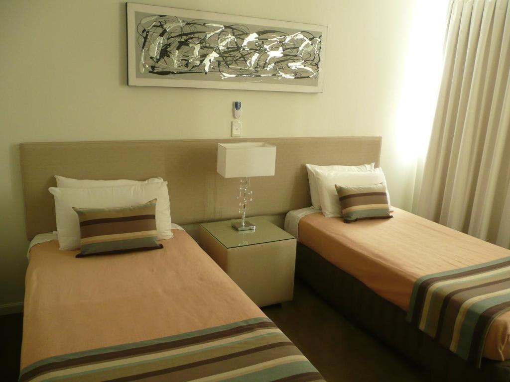Grosvenor Beachfront Surfers Paradise Gold Coast