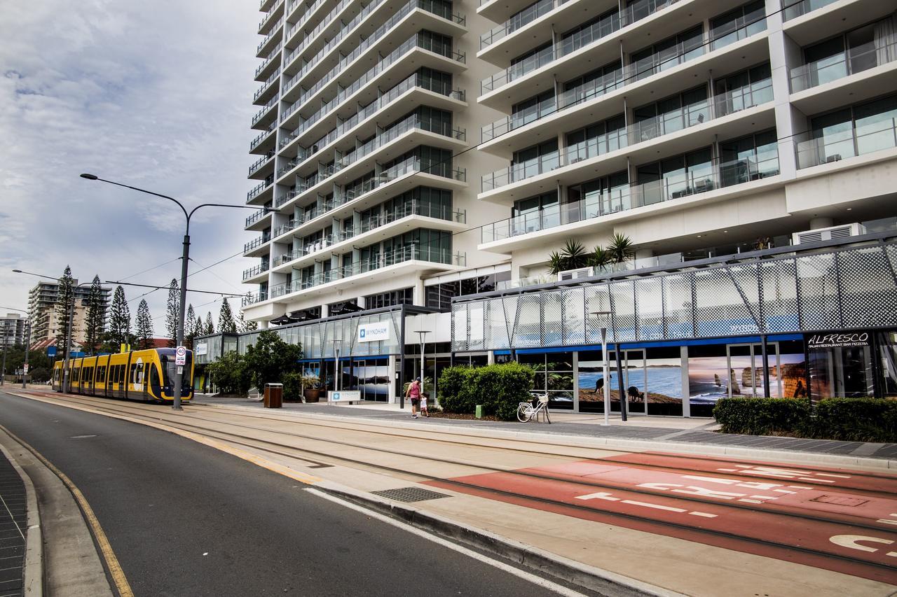 Modern With Style Living * Gold Coast