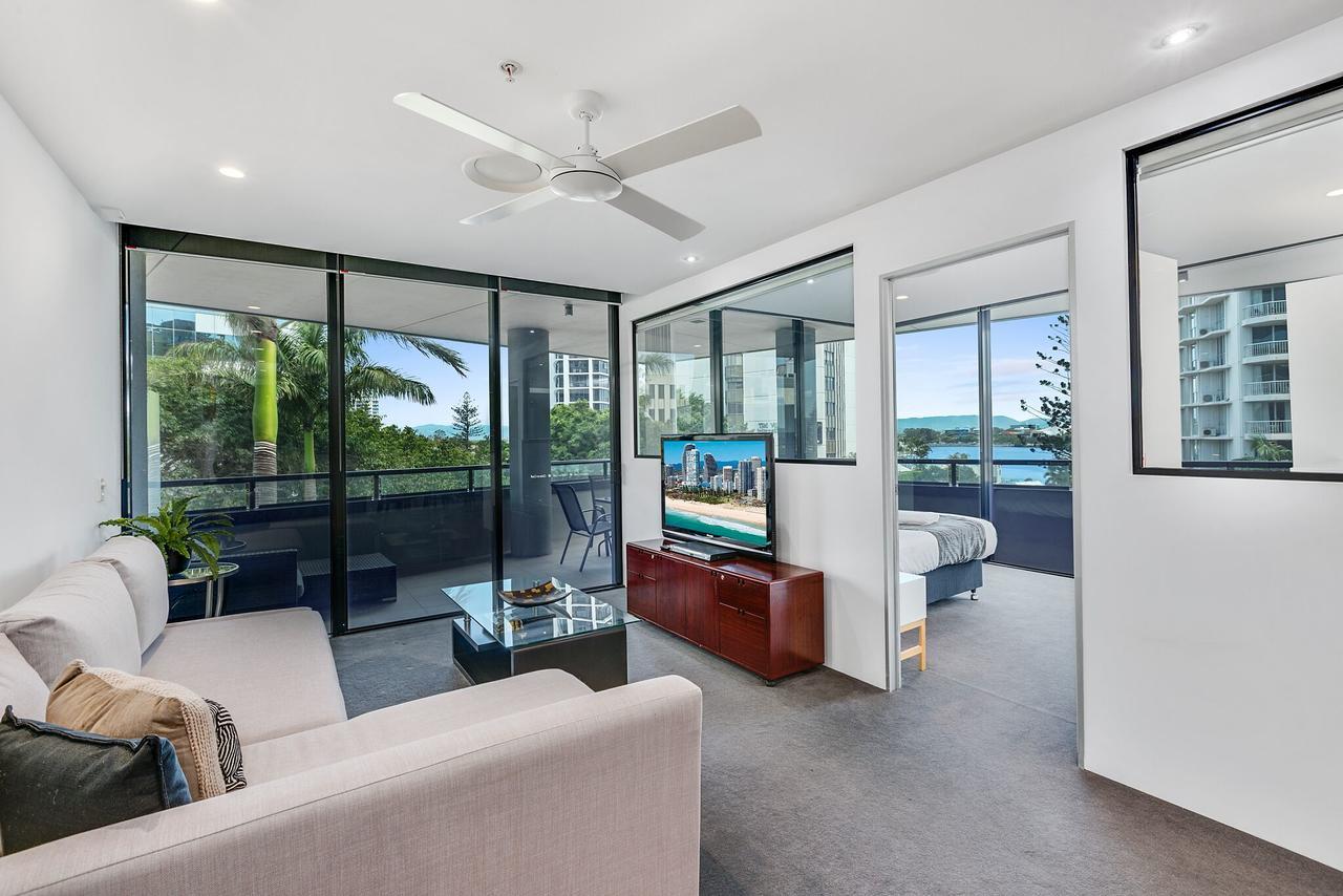Apartamento Circle On Cavill, And Sub Penthouses - We Accommodate *