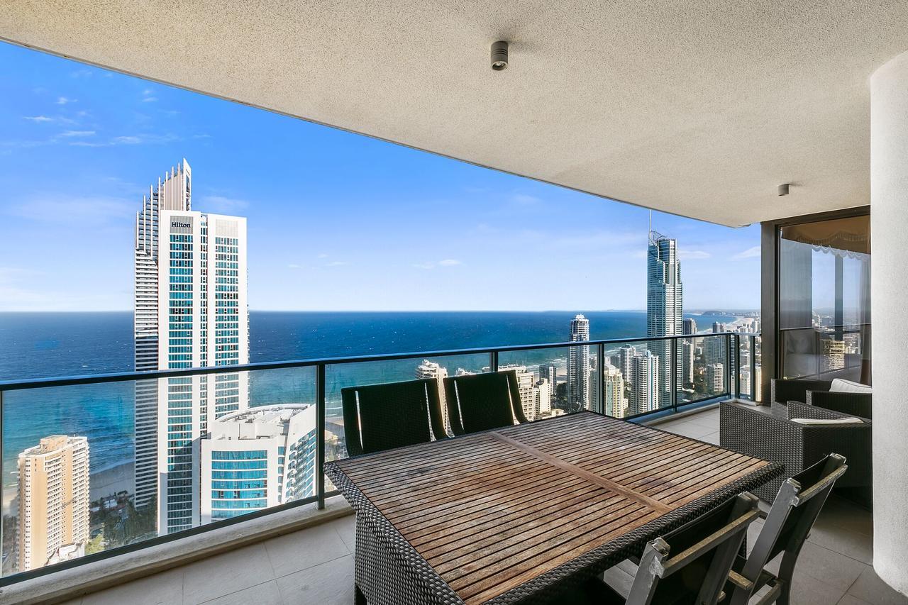 Circle On Cavill, And Sub Penthouses - We Accommodate Gold Coast