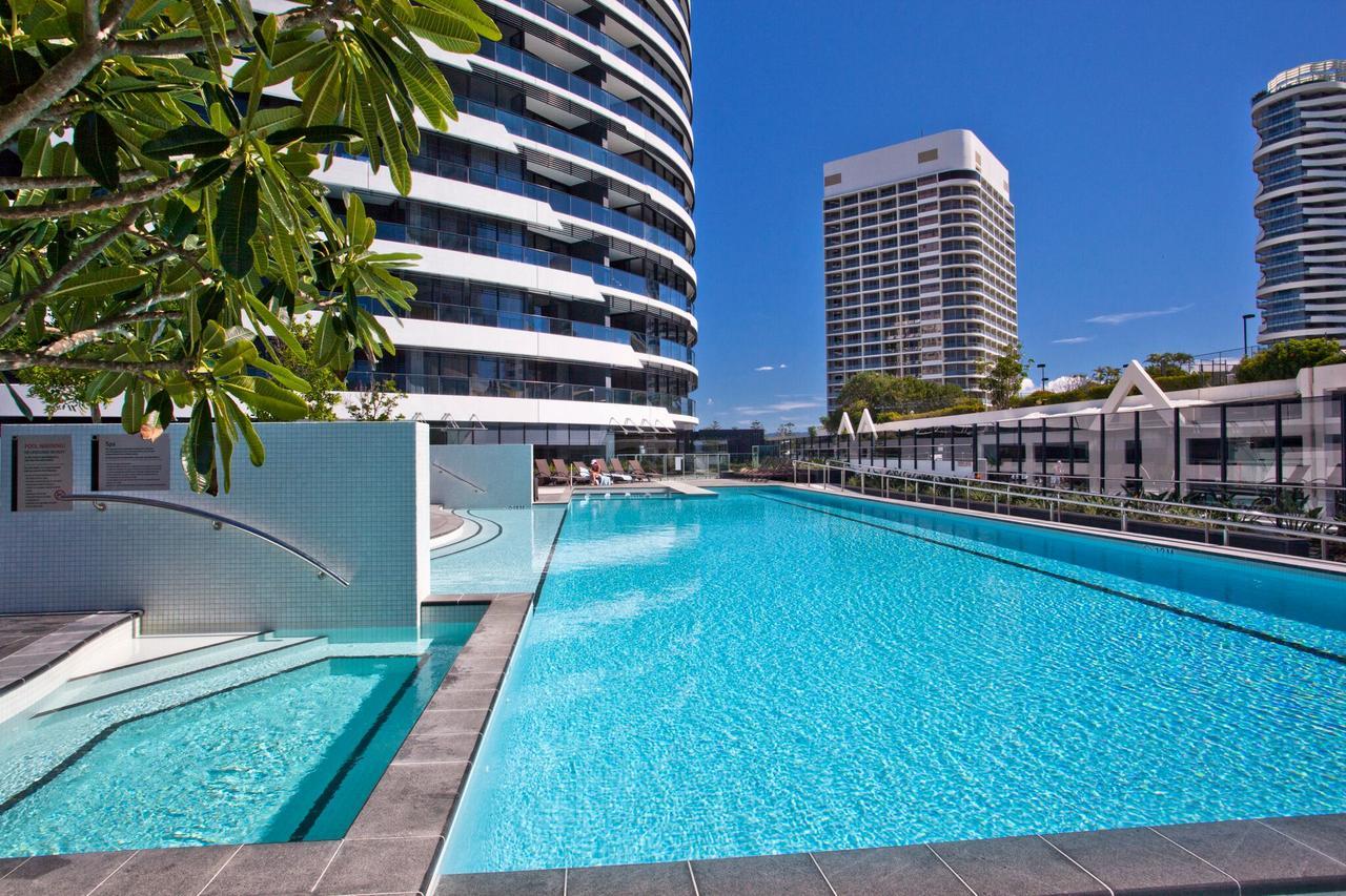 Oracle, 2 & 3 Bedroom - We Accommodate
