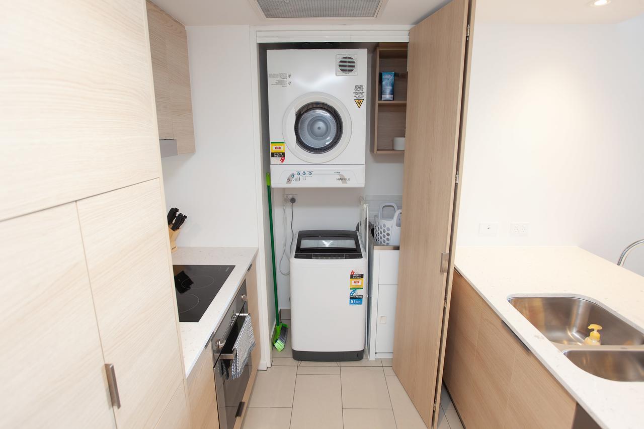 Apartment High Floor Ocean View Suites Broadbeach *