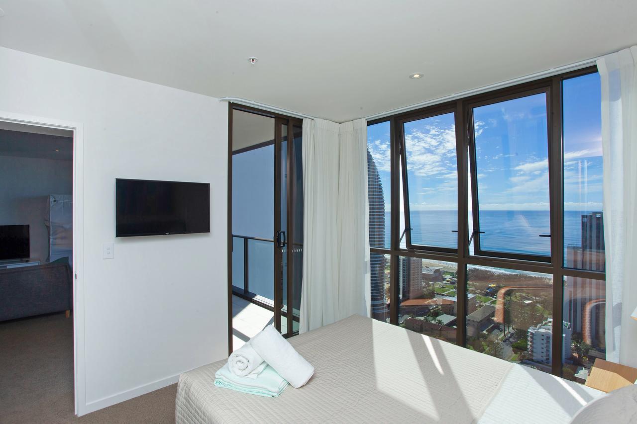 High Floor Ocean View Suites Broadbeach Apartment Gold Coast