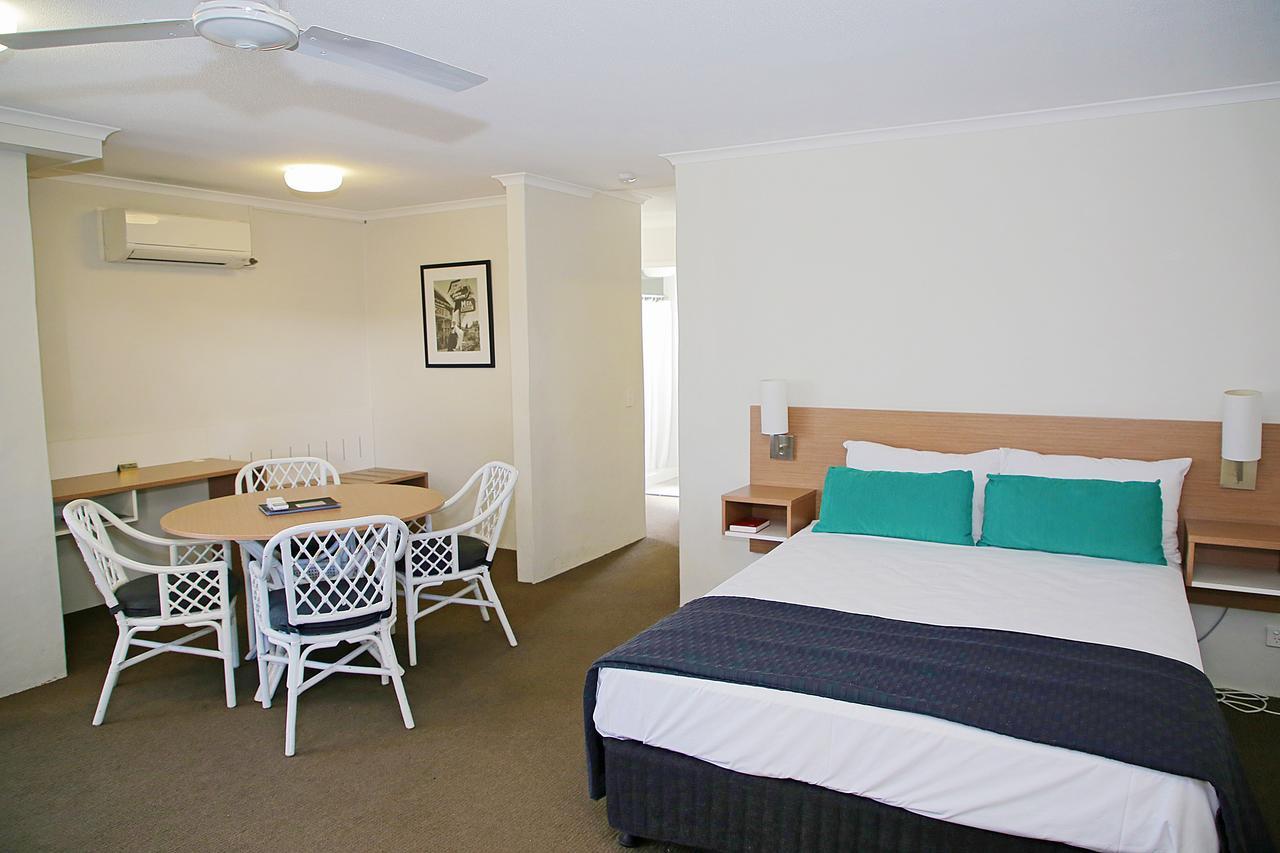 Darcy Arms 3* Gold Coast
