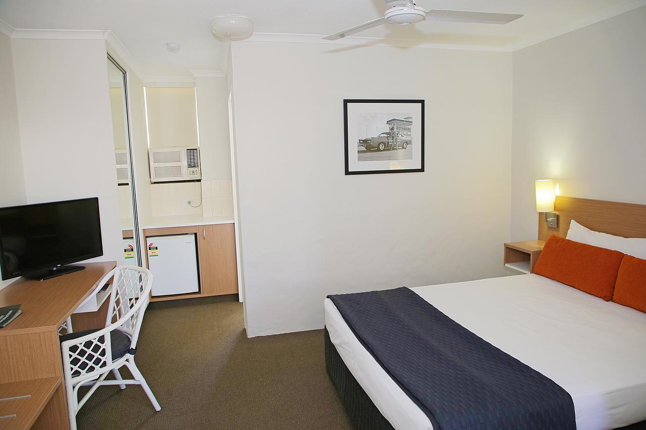 Darcy Arms Motel Gold Coast