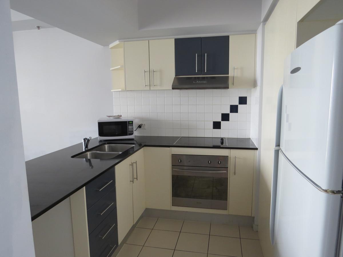 Ipanema Surfers Paradise Resort 4*