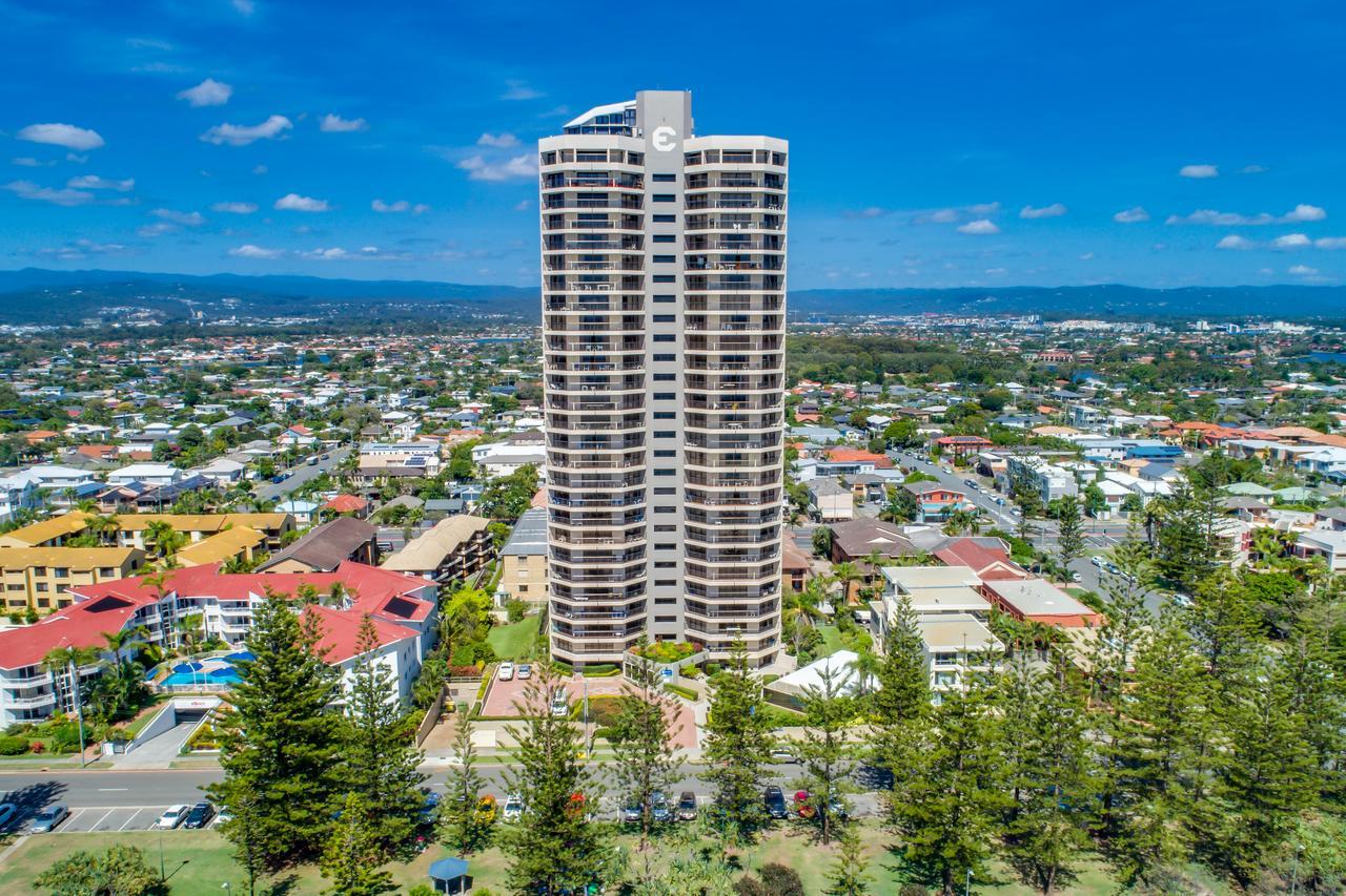 Burleigh Esplanade Aparthotel
