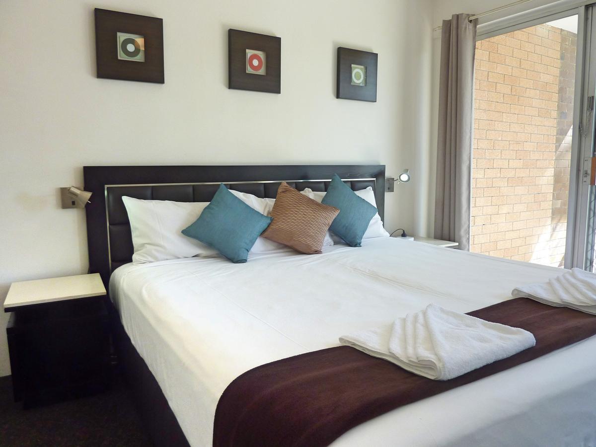 Aparthotel Jadran & El Jays Gold Coast