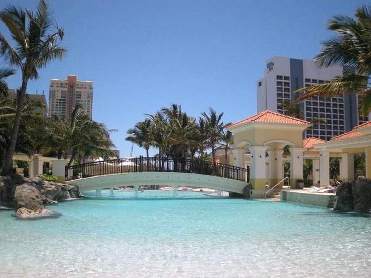 Apartment The Towers Of Chevron Renaissance - Holidays Gold Coast