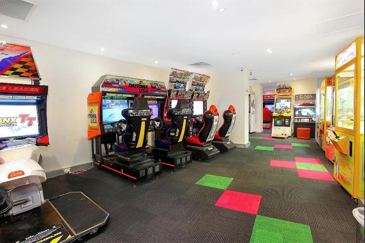 The Towers Of Chevron Renaissance - Holidays Gold Coast