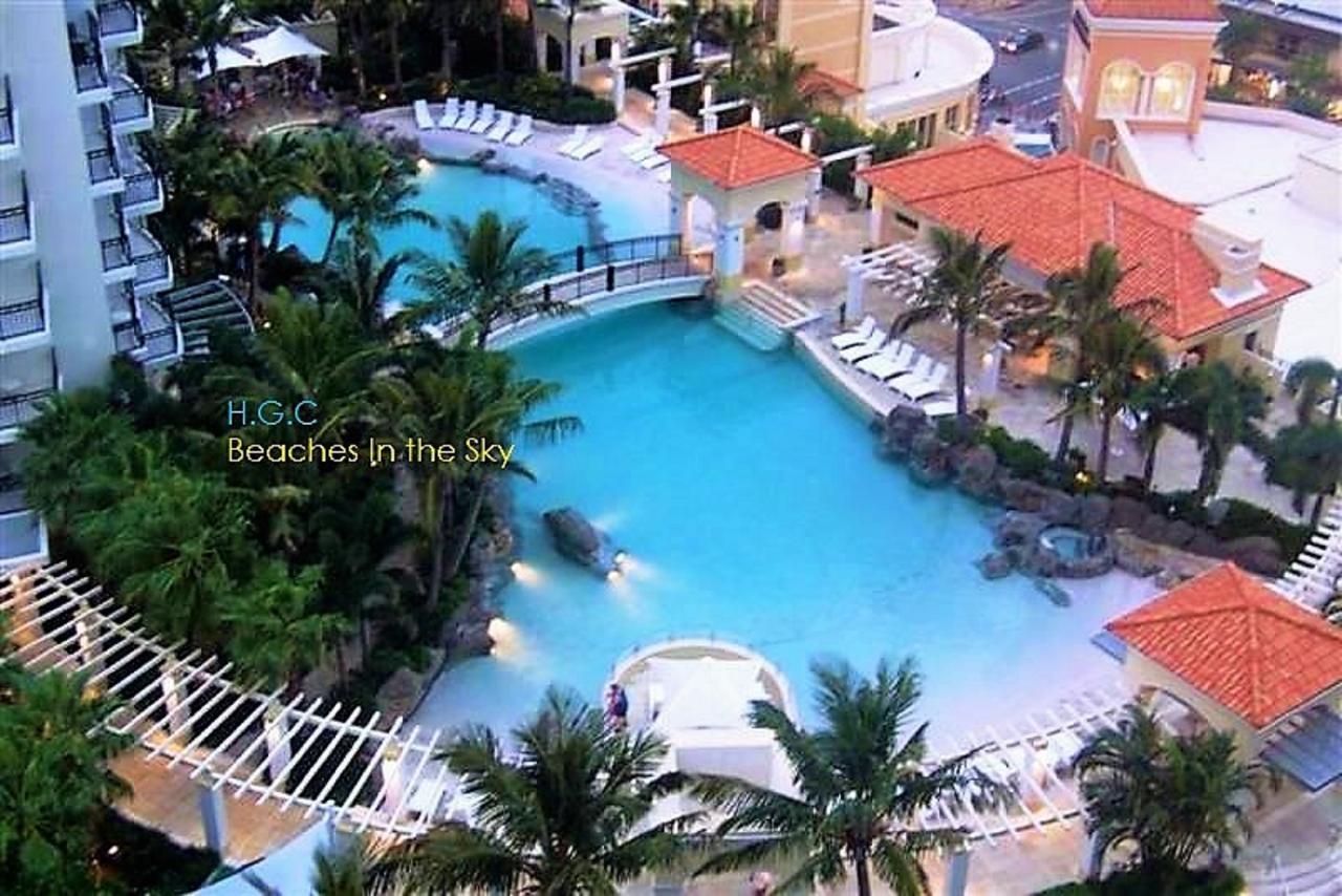 Apartment The Towers Of Chevron Renaissance - Holidays *