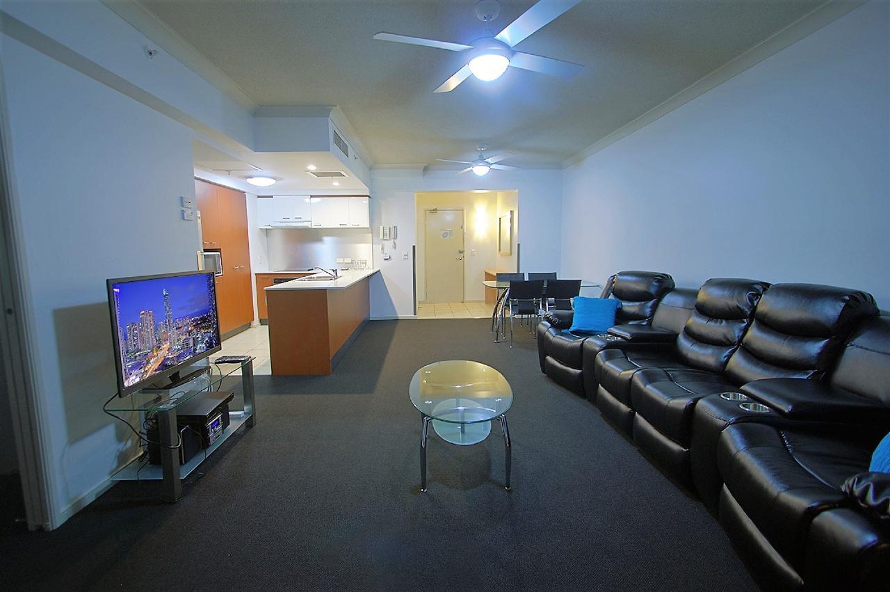 The Towers Of Chevron Renaissance - Holidays Apartment *