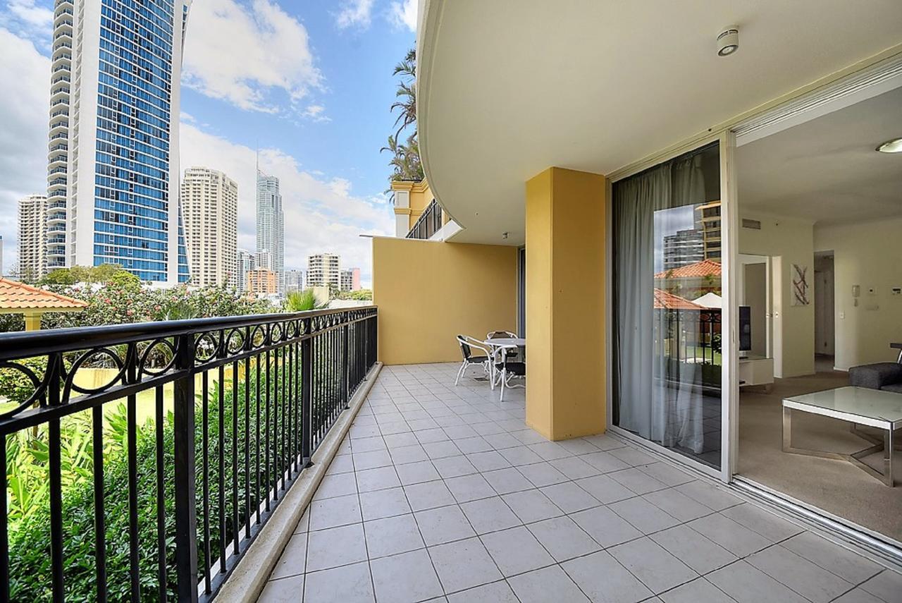 The Towers Of Chevron Renaissance - Holidays Apartment *