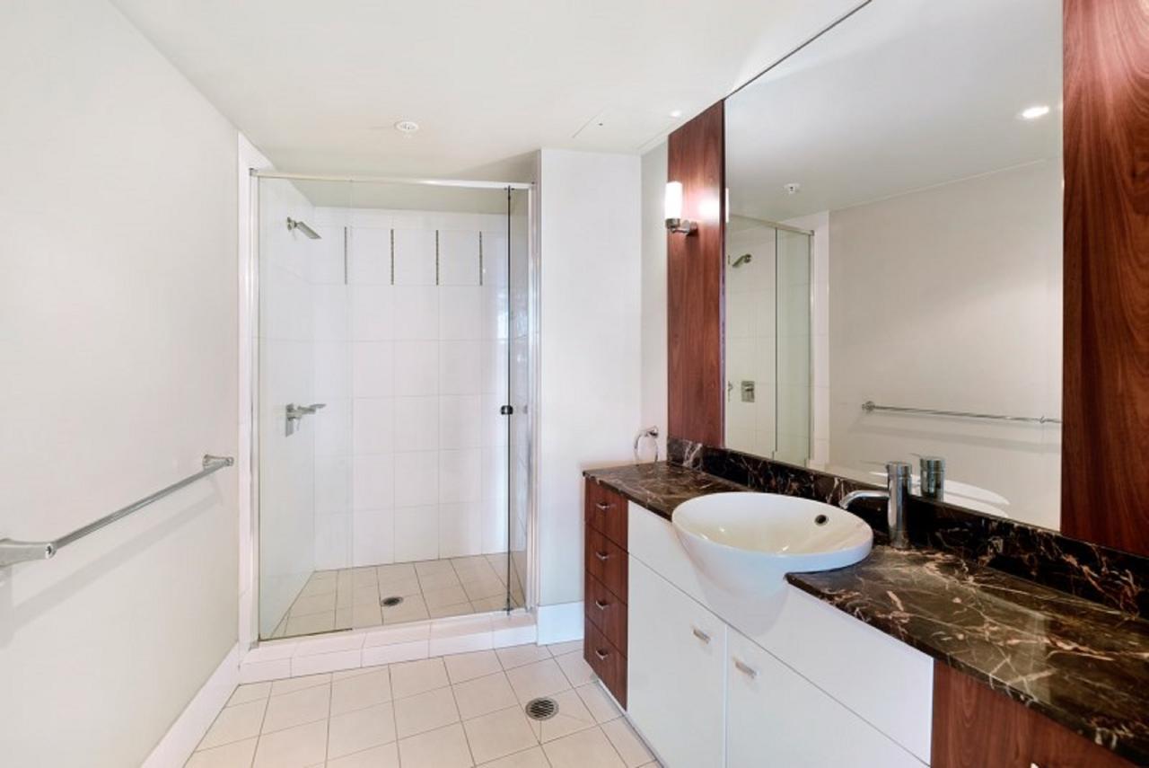 The Towers Of Chevron Renaissance - Holidays Apartment Gold Coast