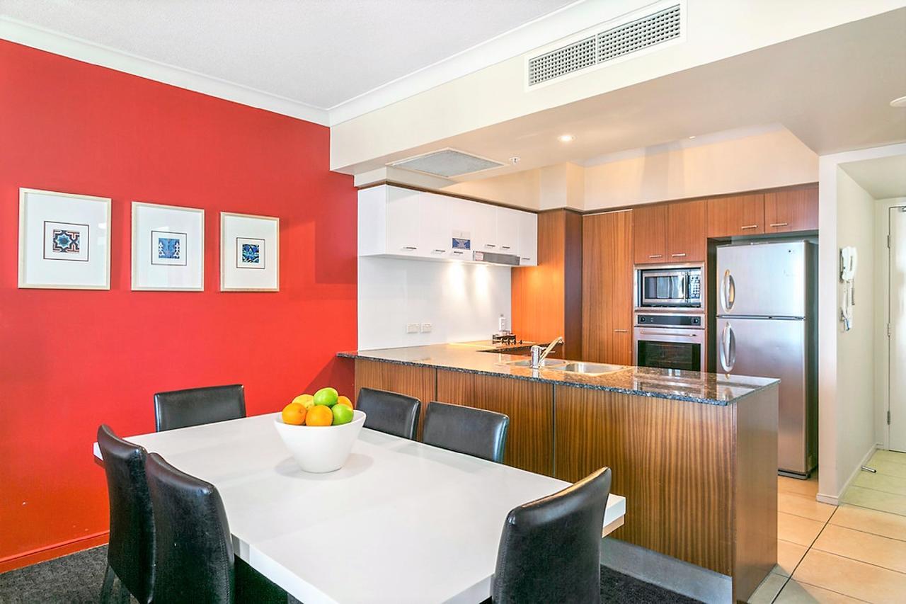 The Towers Of Chevron Renaissance - Holidays Apartment Gold Coast