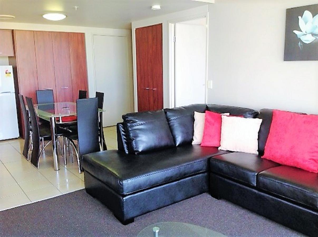 Apartment The Towers Of Chevron Renaissance - Holidays Gold Coast