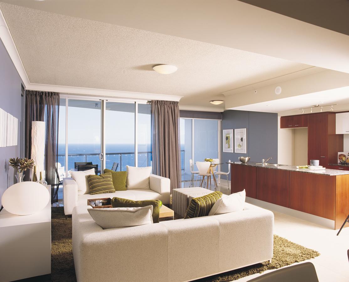 The Towers Of Chevron Renaissance - Holidays