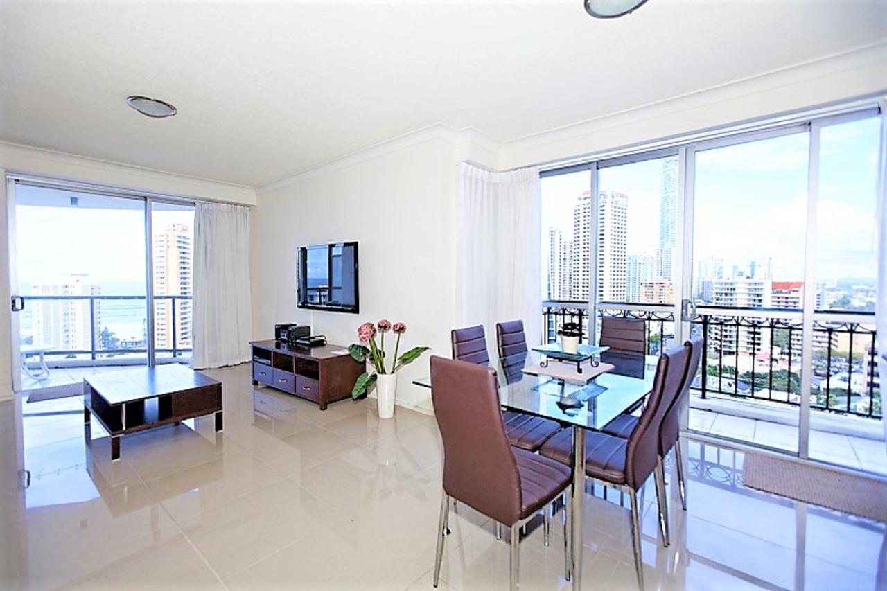 The Towers Of Chevron Renaissance - Holidays Gold Coast