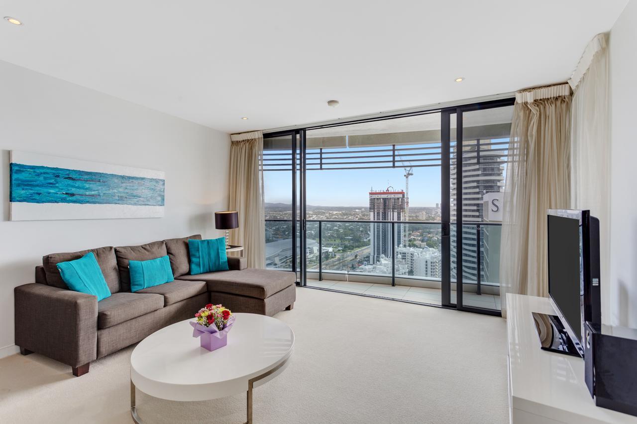 Oracle - 5 Star Luxury - Level 25 Apartment