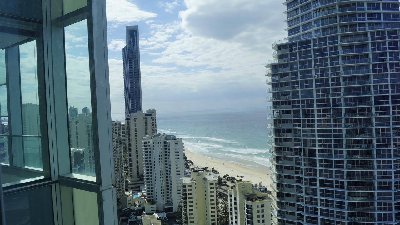 Private With Ocean Views At Q1 *