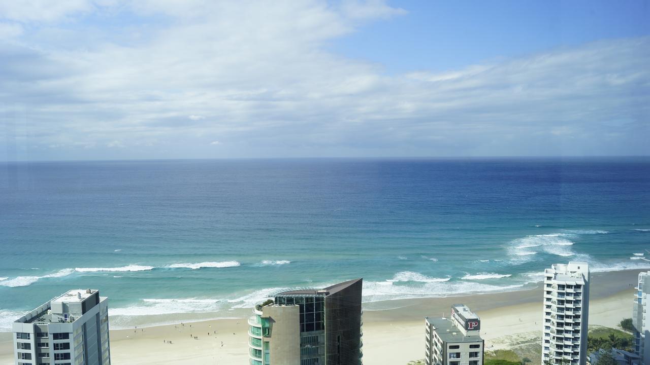 Private With Ocean Views At Q1 *