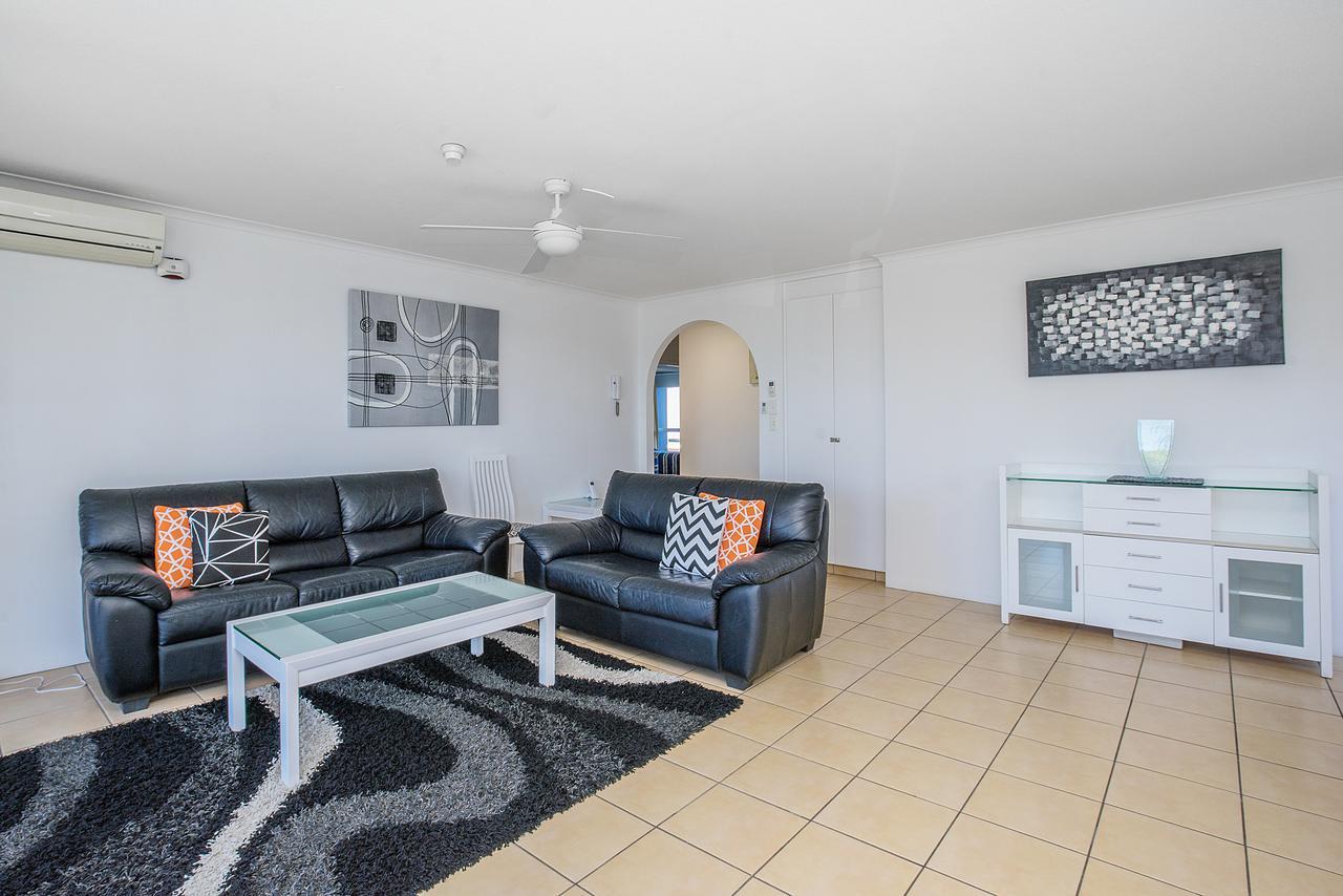 Baronnet Aparthotel 4*